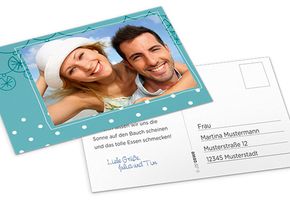 Echte Postkarten mit eigenen Bildern und Texten lassen sich von FotoInsight direkt per Smartphone-App bestellen und verschicken.