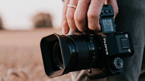 Fujifilm X-H2: Neuer Pixel-Rekord für APS-C-Kameras