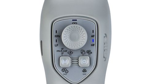 Neu beim Per Knopfdruck wechselt der Rollei Steady Butler Mobile 3 SE vom Quer- ins Hochformat ist der Zoomregler.