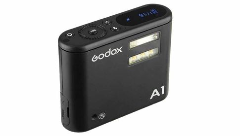 Entfesselter Blitz und Funkauslöser für das Smartphone in einem Gerät: Godox A1