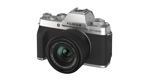 Das Fujinon XC 35mm F2 an der neuen Fujifilm X-T200