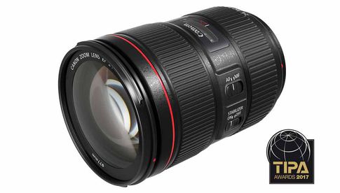 Best DSLR Standard Zoom Lens: Canon EF 24-105mm f/4L IS II USM