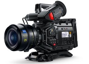 Die Blackmagic URSA Mini Pro 12K nimmt Filme mit einer Auflösung von 80 Megapixel pro Videobild auf.