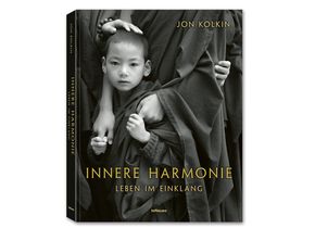 Jon Kolkin: Innere Harmonie. teNeues Verlag, ISBN 978 3 96171 358 5.