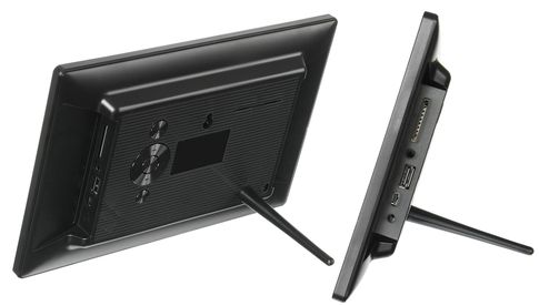 Der in schlichtem Schwarz gehaltene Diarahmen bietet neben integriertem Speicher auch ein Kartenlesegerät und einen USB-Anschluss.