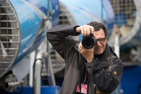 Eberhard Schuy ist einer der 22 Fotografen und Trainer, die 72 Workshops durchführten (Foto: Kees van Surksum)