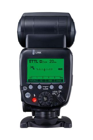 Canon „Speedlite 600EX II-RT“: Beleuchtetes Status-Display und Navigation mit Einstellrad