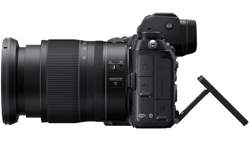 Zweite Z-Generation: Beide Kameras sind mit einem klappbaren LC-Display ausgerüstet.
