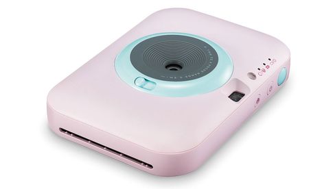 Die LG PC389 Pocket Photo Snap ist in Hellblau und Rosa erhältlich.
