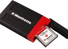Manfrotto CFexpress-Kartenlesegerät mit USB-C-Anschluss.