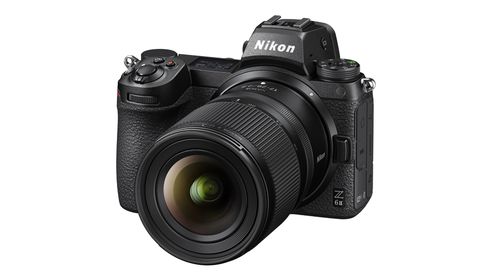 Das Nikkor Z 17-28 mm 1:2,8 an der Nikon Z 6II