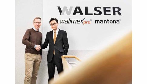 Xiaoming Zhan (GF Shanghai Transvision) und Niclas Walser (GF WALSER GmbH & Co. KG) arbeiten eng zusammen.