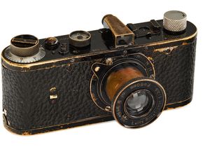 Die Nr. 105 der Leica-0-Serie aus dem Jahr 1923.