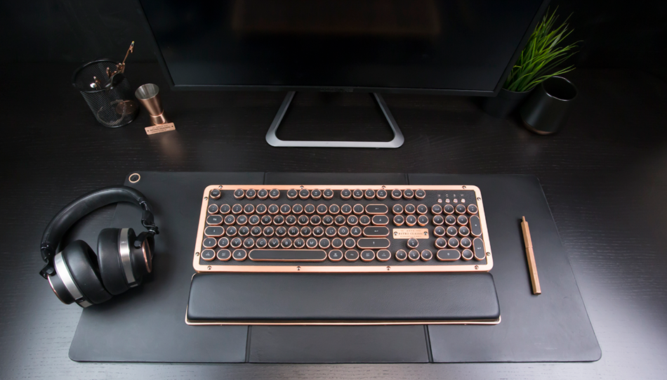 Die Azio Retro-Tastatur in der Designvariante „Artisan“