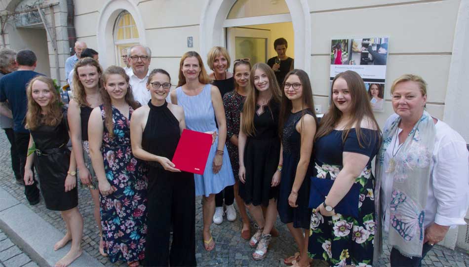Verleihung des Bildungspreises 2018 der DGPh in der Galerie Soiz in Passau. Foto: Michael Ebert