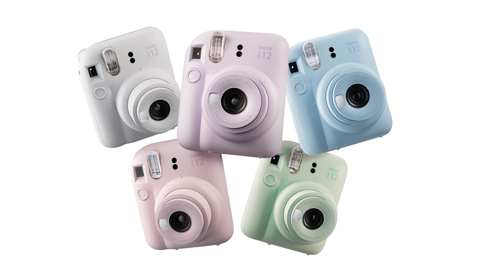 Die Fujifilm Instax mini 12 gibt es in fünf Farben.