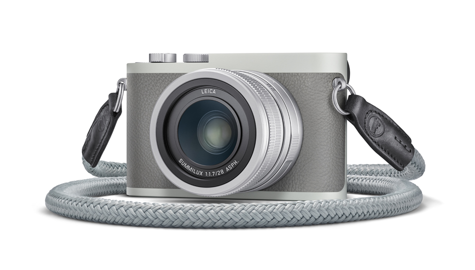 Leica Q2 „Ghost“ by Hodinkee