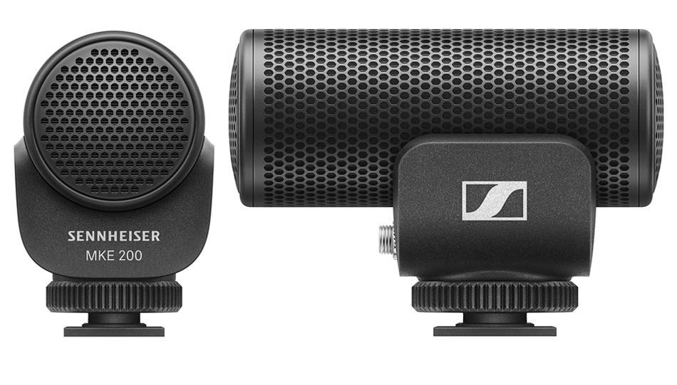 Das MKE 200 von Sennheiser ist ein kompaktes Videomikrofon, das mit nierenförmiger Richtcharakteristik bevorzugt die Schallquellen vor der Kamera aufnimmt.